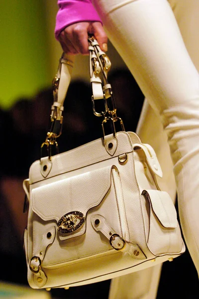 Look 26